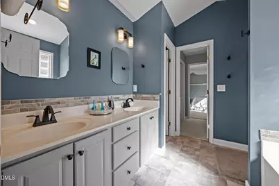 609 W Holding Avenue, Wake Forest, NC 27587 - Photo 19