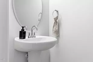 131 White Oak Gdn Wy, Garner, NC 27529 - Photo 11