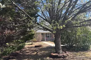 3009 Brookrun Dr, Jamestown, NC 27282 - Photo 3