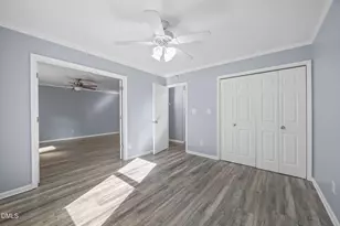 902 Huntington Park Dr, Morrisville, NC 27560 - Photo 15