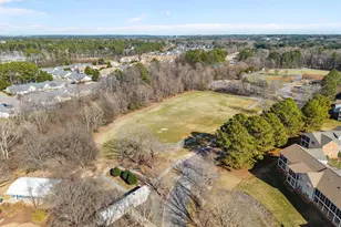 902 Huntington Park Dr, Morrisville, NC 27560 - Photo 29