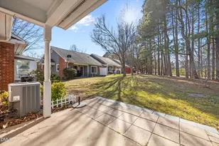 902 Huntington Park Dr, Morrisville, NC 27560 - Photo 25