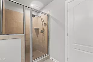 845 Rymark Ct, Cary, NC 27513 - Photo 27