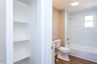 209 N Washington Avenue, Dunn, NC 28334 - Photo 13