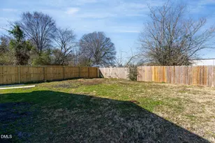 209 N Washington Ave, Dunn, NC 28334 - Photo 19