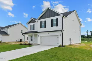 533 Ashley Hts Dr, Aberdeen, NC 28315 - Photo 3