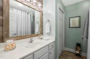 107 Apache Dr, Louisburg, NC 27549 - Photo 17