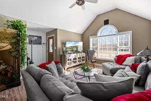 107 Apache Dr, Louisburg, NC 27549 - Photo 5