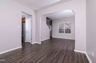 3041 Buttonwood Ln, Clayton, NC 27520 - Photo 3