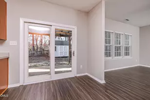 3041 Buttonwood Ln, Clayton, NC 27520 - Photo 5