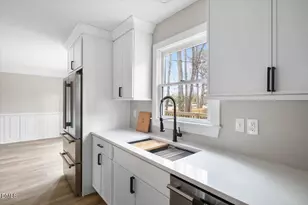 1609 Falls Ct, Raleigh, NC 27615 - Photo 17