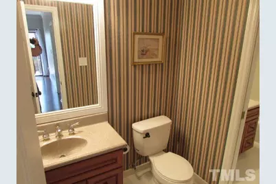 1001 Brighthurst Drive #101, Raleigh, NC 27605 - Photo 17