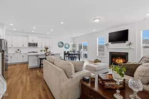 100 Mallory Oak Dr, Franklinton, NC 27525 - Photo 9