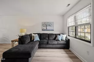 3622 Colchester St, Durham, NC 27707 - Photo 3