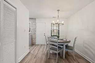 3622 Colchester St, Durham, NC 27707 - Photo 5