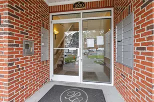 1014 Arborgate Cir, Chapel Hill, NC 27514 - Photo 5