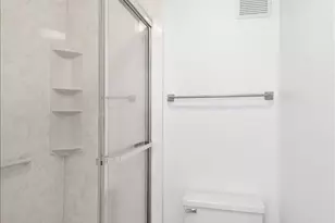 741 Bishops Park Dr, Raleigh, NC 27605 - Photo 27