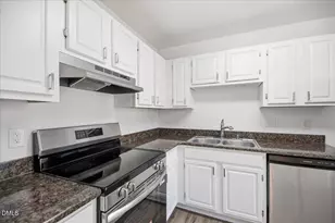 741 Bishops Park Dr, Raleigh, NC 27605 - Photo 35