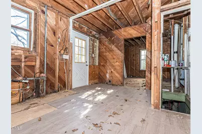 1825 White Oak Road, Raleigh, NC 27608 - Photo 27