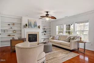 214 Larktree Ln, Fuquay-Varina, NC 27526 - Photo 5