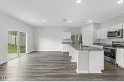 1460 Pond Overlook Drive, Nashville, NC 27856 - Photo 9