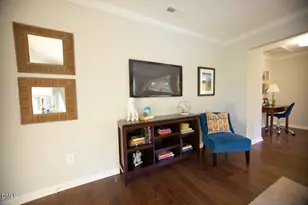 101 W Woodridge Dr, Durham, NC 27707 - Photo 9