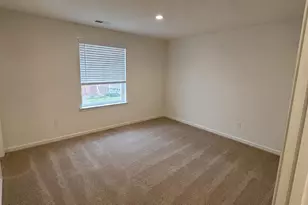 10635 Brookside Reserve Rd, Raleigh, NC 27614 - Photo 5