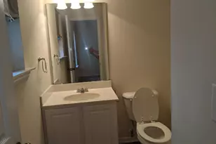 286 Linden Park Ln, Cary, NC 27519 - Photo 7