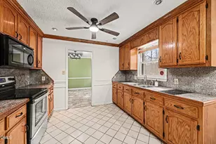 315 Dumont Dr, Hillsborough, NC 27278 - Photo 15