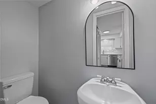 1130 Nottingham Cir, Cary, NC 27511 - Photo 15