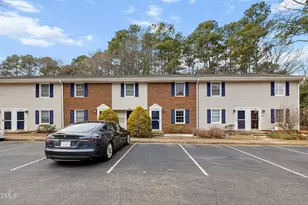 1130 Nottingham Cir, Cary, NC 27511 - Photo 3