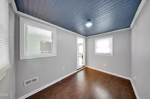 818 Lynn Rd, Durham, NC 27703 - Photo 11