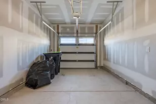 96 Periwinkle Pl, Clayton, NC 27527 - Photo 33