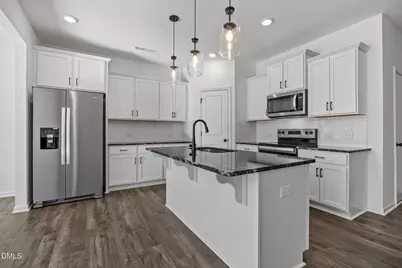 96 Periwinkle Place, Clayton, NC 27527 - Photo 9