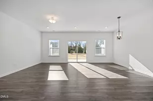 96 Periwinkle Pl, Clayton, NC 27527 - Photo 11