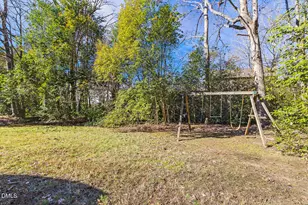 908 Tanglewood Dr, Cary, NC 27511 - Photo 55