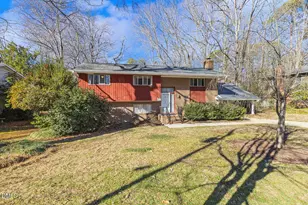 908 Tanglewood Dr, Cary, NC 27511 - Photo 3