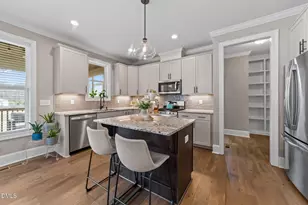 5705 Brayton Park Pl, Holly Springs, NC 27540 - Photo 9