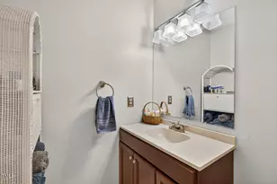 111 Hidden Valley Dr, Chapel Hill, NC 27516 - Photo 23