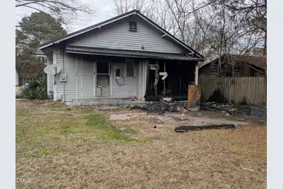 308 E Cleveland Street, Dunn, NC 28334 - Photo 3