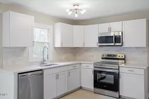 602 Mitchell St, Burlington, NC 27217 - Photo 7