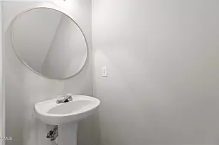 8340 City Loft Ct, Raleigh, NC 27613 - Photo 15