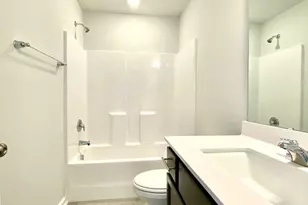 909 Aspen Pointe Trl, Zebulon, NC 27597 - Photo 15