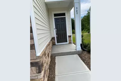 909 Aspen Pointe Trail, Zebulon, NC 27597 - Photo 3