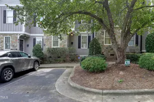 814 Cotton Exchange Ct, Raleigh, NC 27608 - Photo 3