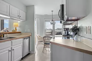 8713 Plantation Dr, Emerald Isle, NC 28594 - Photo 15