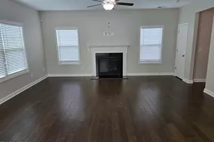 276 E Webber Ln, Clayton, NC 27527 - Photo 3