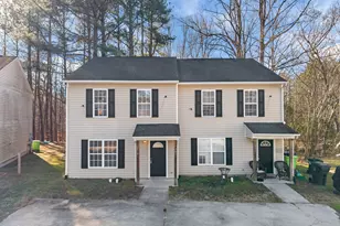 2812 Ferret Ct, Raleigh, NC 27610 - Photo 3