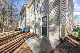 2812 Ferret Ct, Raleigh, NC 27610 - Photo 33