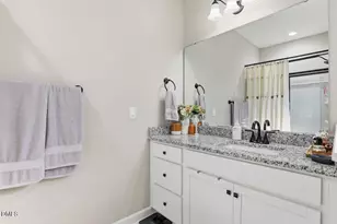 110 Oak St, Pine Level, NC 27568 - Photo 21